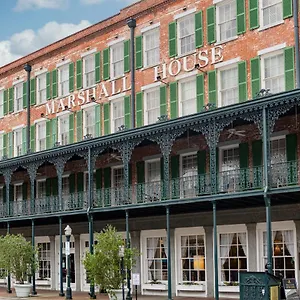 the-marshall-house.top-hotels-in-savannah.com/